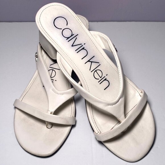 Calvin Klein White Strappy Heeled Sandals Women Sz 7  Casual Cottagecore - Picture 2 of 6